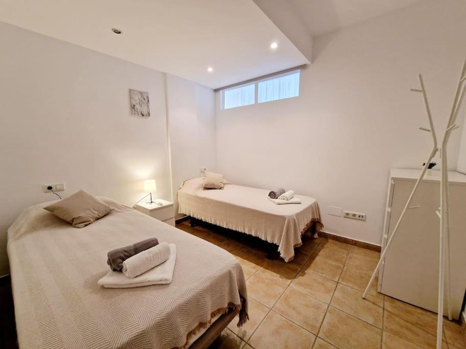 Butibamba Beach Apartment ลากาลาเดมิฮาส ภายนอก รูปภาพ
